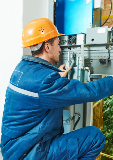 bảo dưỡng thang máy gia đình